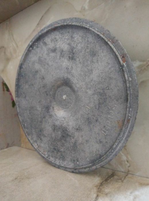 Продам крышку для кастрюли