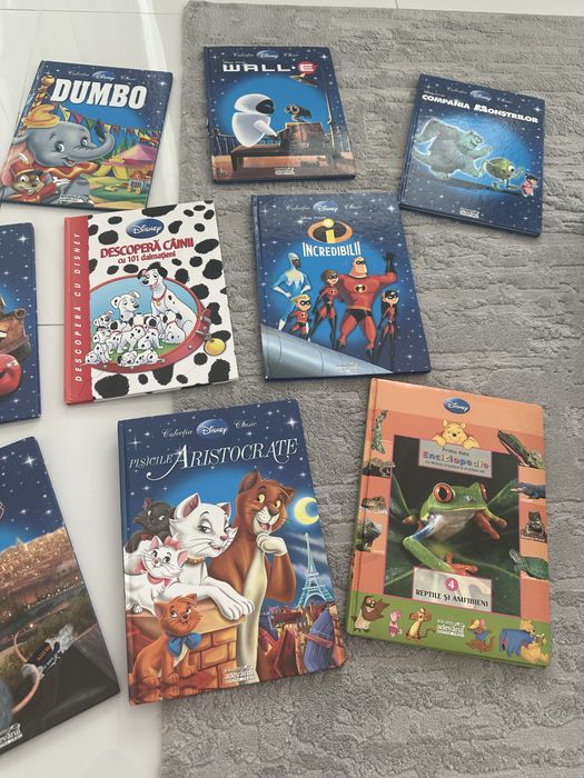 Carti Disney 9 bucati la 170 lei