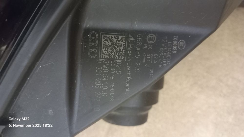 Оригинални КСЕНОНОВИ фарове за Ауди А4