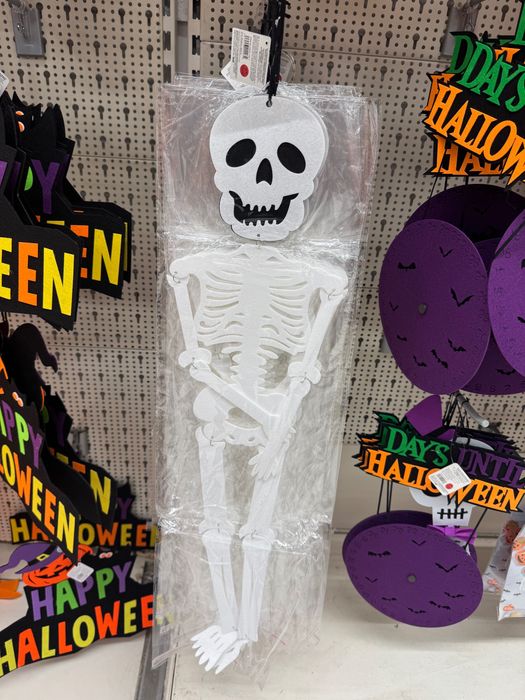 Скелет декорация за хелоуин