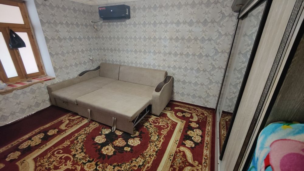 Xovli uy sotiladi shahar markazida