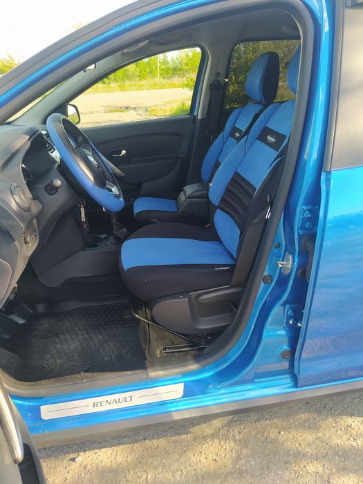 Продам Рено Сандеро степфей