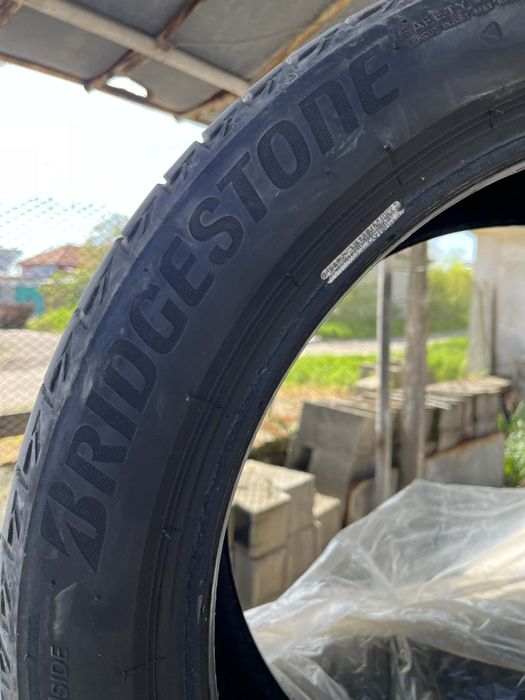 Летни гуми размер 225 45 17 Bridgestone