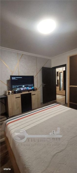 Apartament Bloc Nou Mobilat Si Utilat Parcare Zona Mall Moldova  Valea