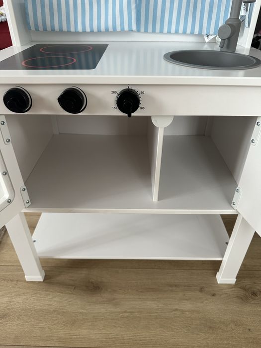 Bucatarie de jucarie ikea