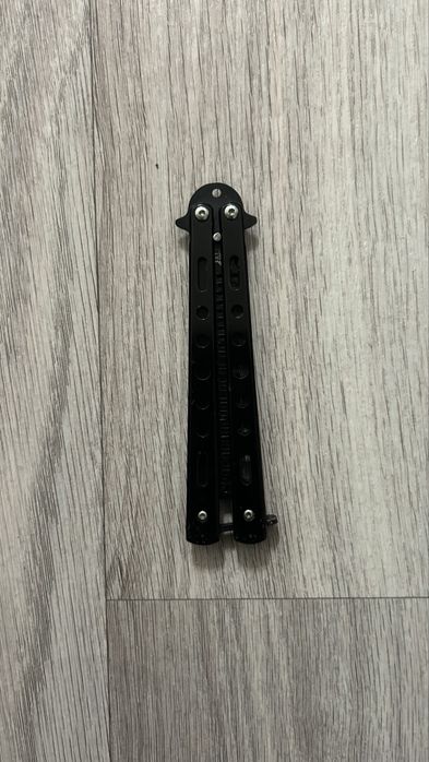 бабочка расческа