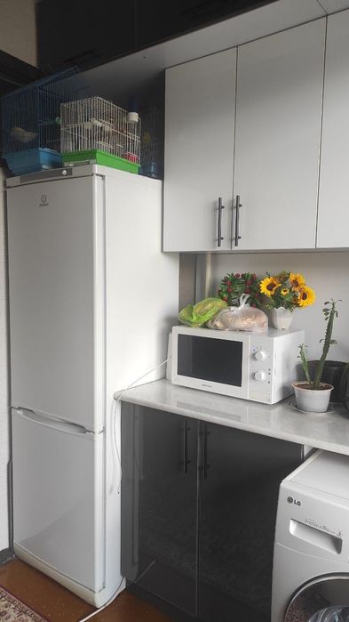 Sebzor 3 hona 4 etaj 5 etajni dom