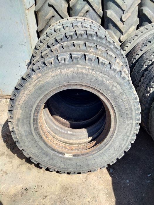 Шины Газон 8.25R20