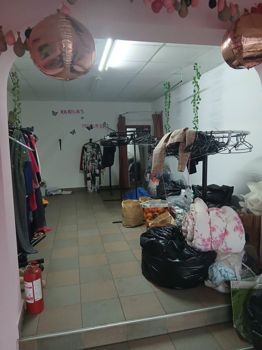 Inchiriez spatiu comercial