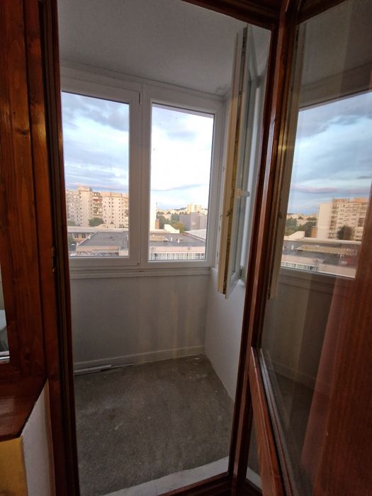 Apartament cu 2 camere de inchiriat