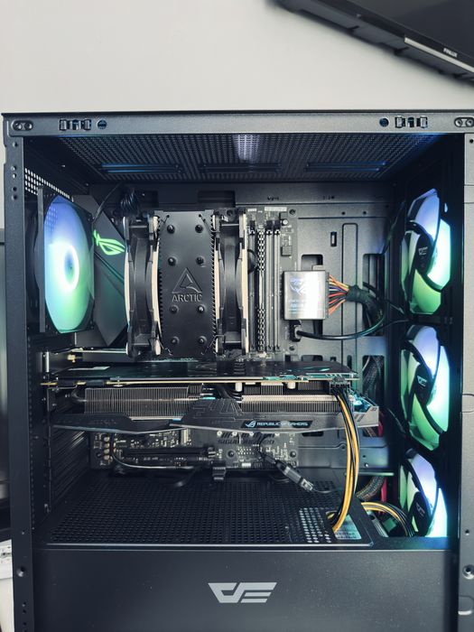 Бюджетен геймърски компютър Ryzen 5 3600X, GTX 1070 Ti ROG Strix 8GB, 16GB RAM
