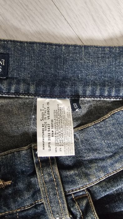 Джинсы armani jeans