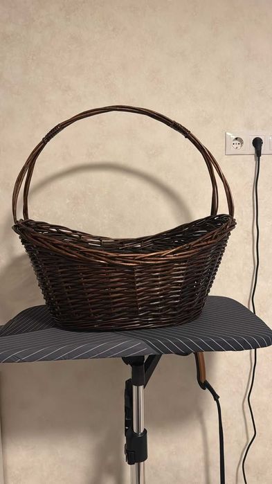 Корзина плетенная