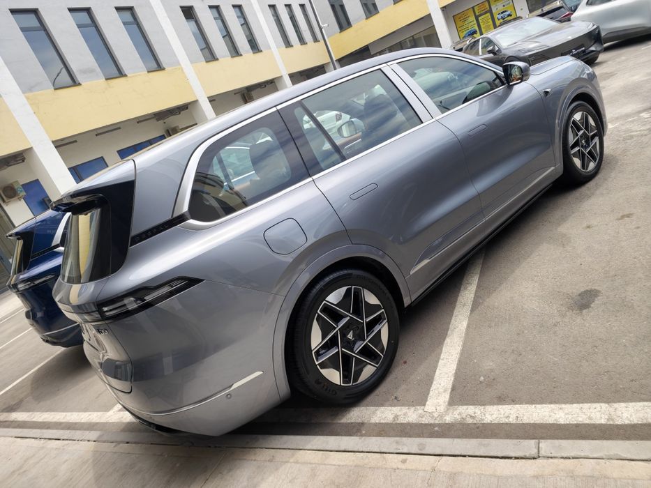 Deepal S09 Ultra AWD ULTRA 210км
