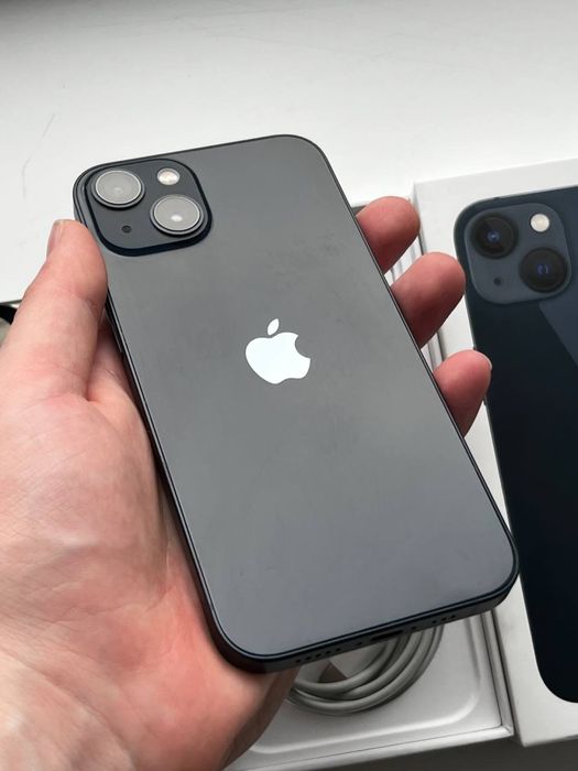 iPhone 13 128Gb Идеальный!