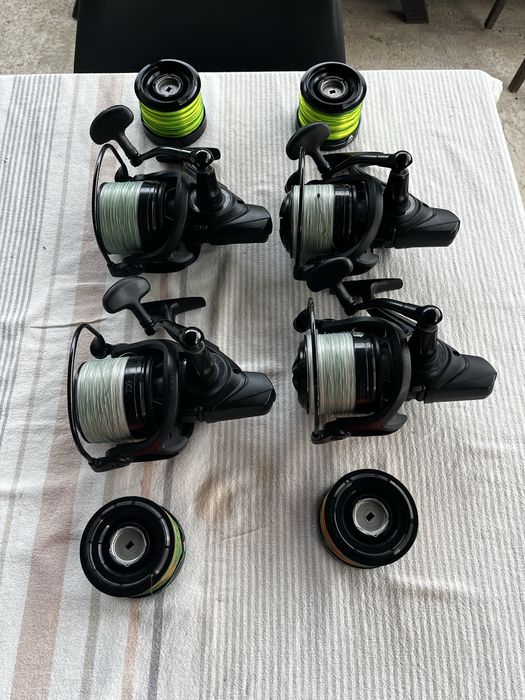 Mulinete Daiwa Emblem 35 SCW 5000LD QD