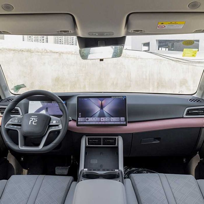 BYD YUAN UP 2 smart boshlan'ich 5.000$ bilan