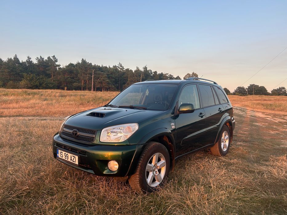 TOYOTA RAV4 2004 — imagine 2