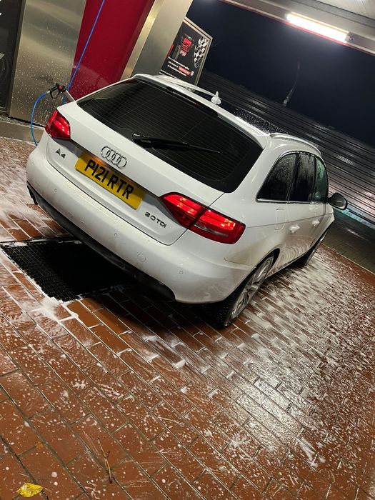 Dezmembrez audi a4 b8 2.0d cag caga