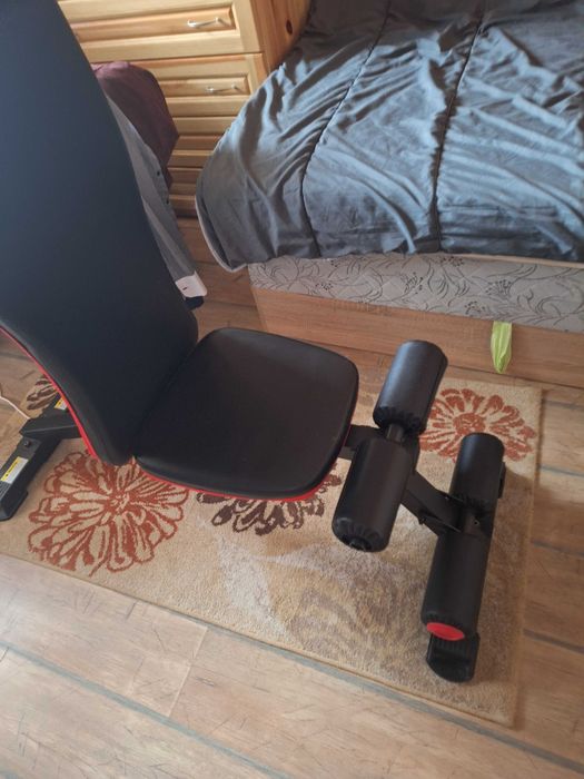 Фитнес лежанка регулируема