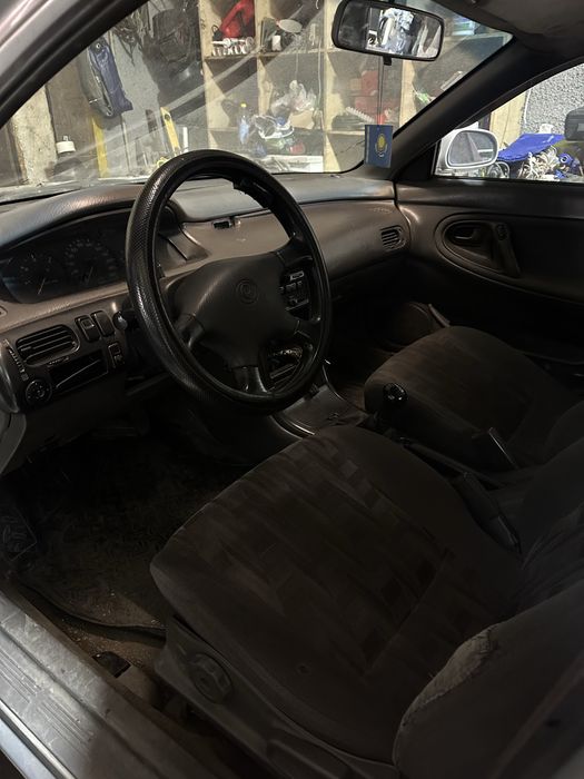 Продам Mazda 626 Cronus торг очень минимальный