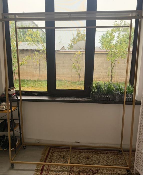 Б/у обродование в бутик