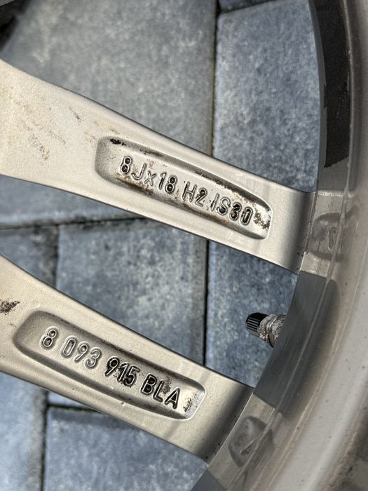 Jante originale BMW seria 5 (G30,G31) R18 M664 Anvelope iarnă