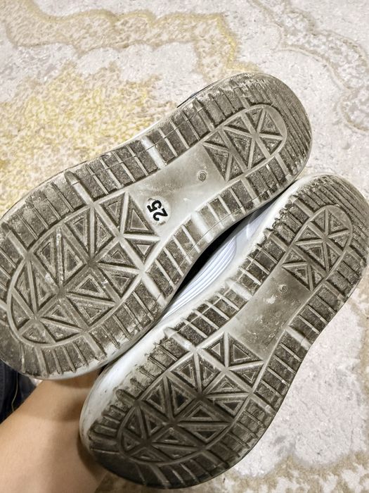 Продам обувь на мальчика