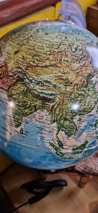 Vând glob pământesc cu bec tip didactic