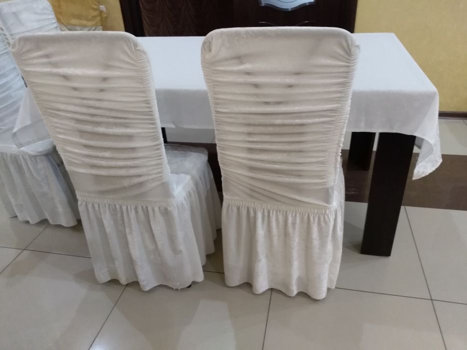 Продам шторы ,накидки для стульев