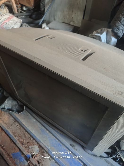 Продам телевизор