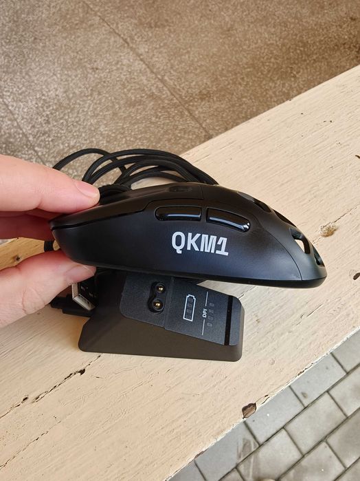 Mouse QwertyKey QKM1 Wireless Bluetooth Charging Dock