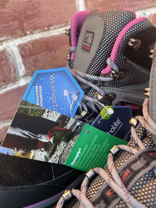 Дамски туристически обувки KARRIMOR