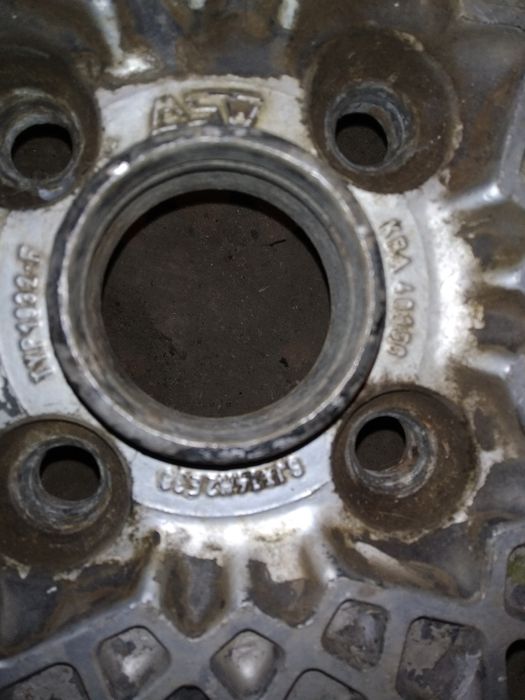 114.3 Продам 1 диск на 14 (титанка)