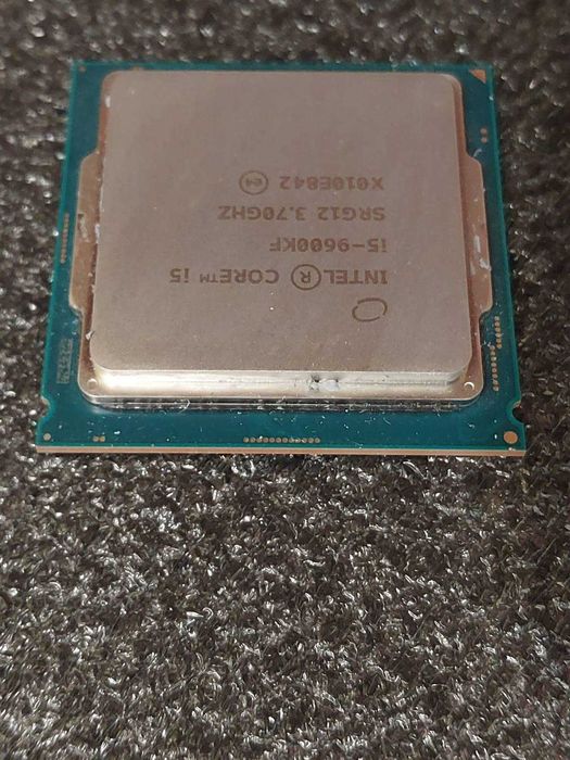 Intel Core i5 9600K / i5 9600KF - процесори