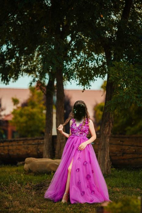 Rochie elegantă fuchsia