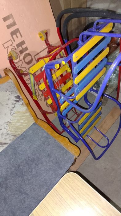 Санки (одноместное и двухместное)