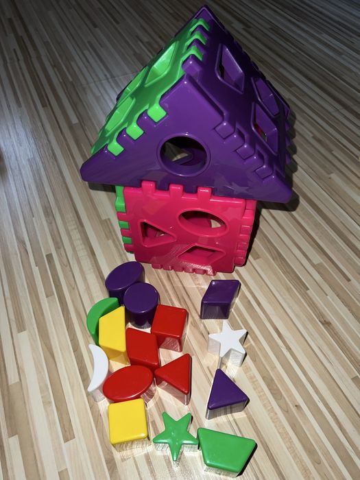 Монтесори играчки