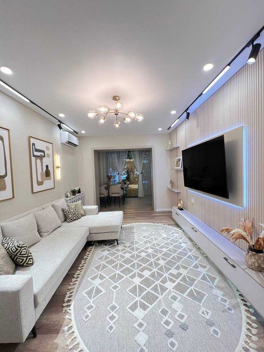 Сдаётся 2в3/4/4 на Бабура Ориентир ТЦ NEXT