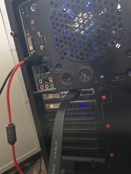 ПК (i7 4770k 3,5 GHz, DDR3 16Gb, GTX 770 4Gb) + монитор Philips 32"