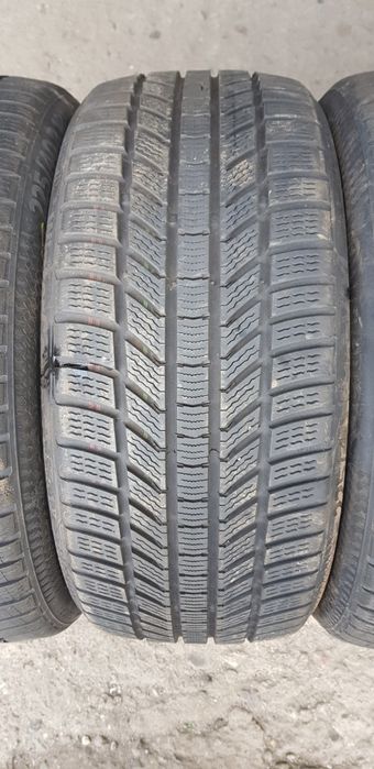 Зимни гуми-2021г.-18цола-225/40-1бр.-130лв."CONTINENTAL "