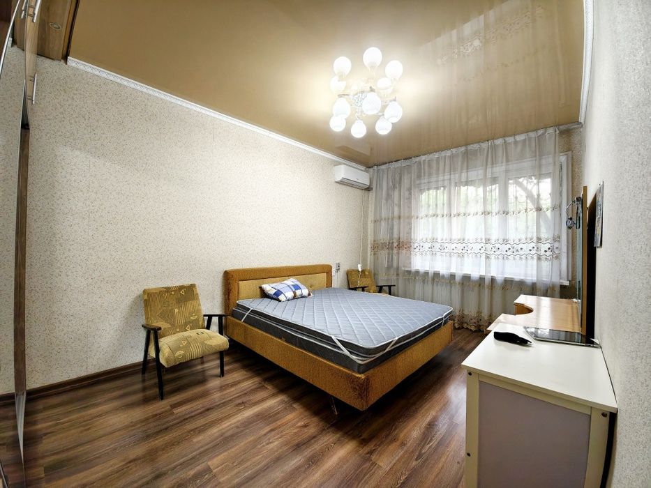 Продаётся квартира 4 комнаты Лисунова 1 Кадышева метро Олмос