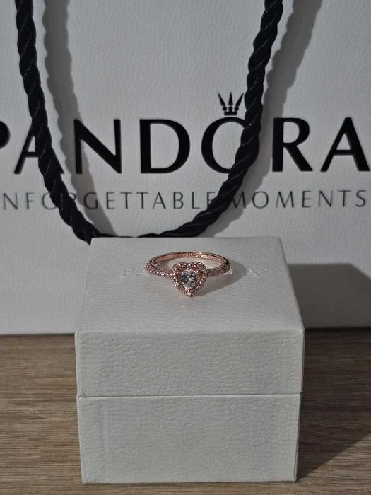 Пръстен Пандора|Pandora