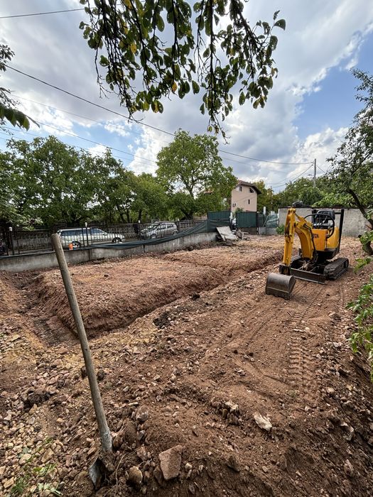 Изкопи  микро багер и дъмпер