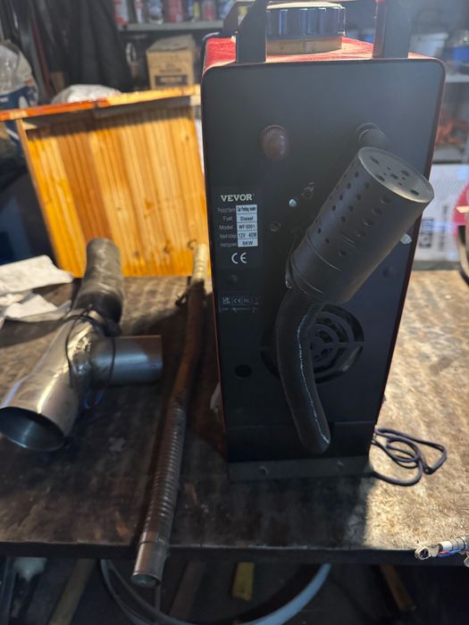 Încălzitor diesel VEVOR 5 kW 12V folosit