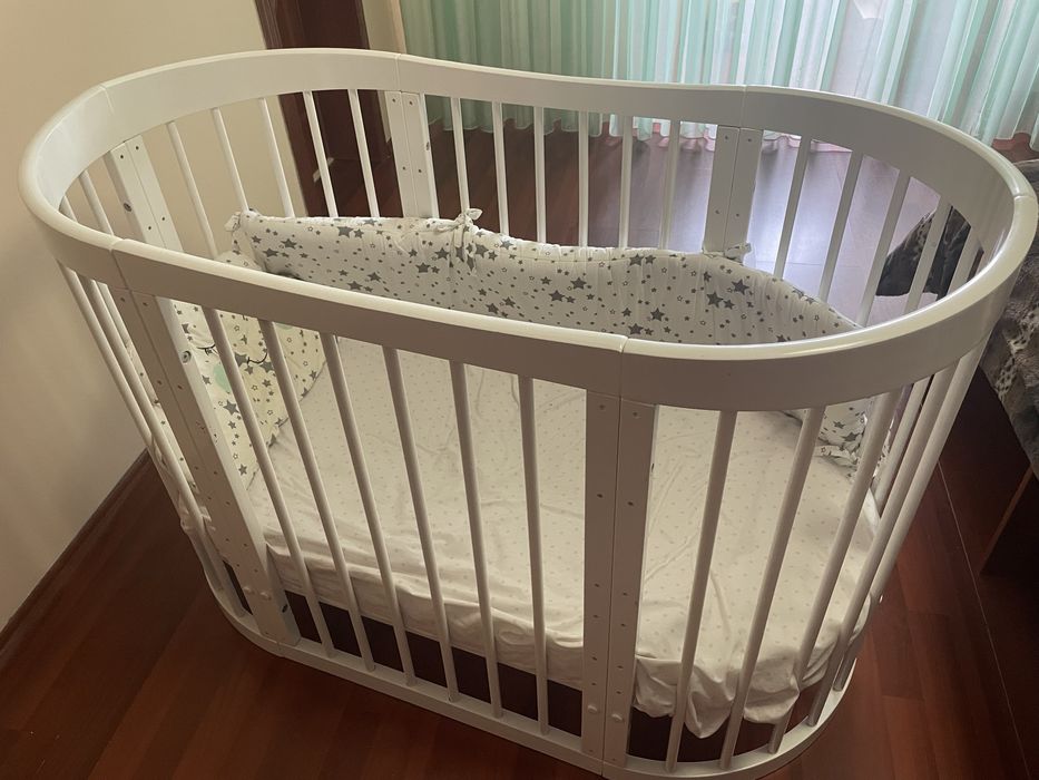 Продам манеж для малышей