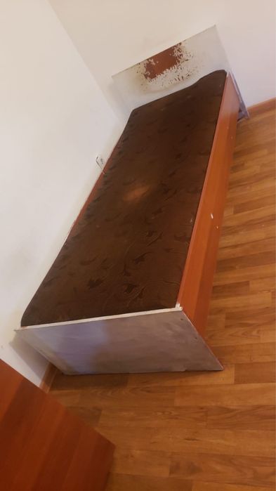 отдам бесплатно мебель