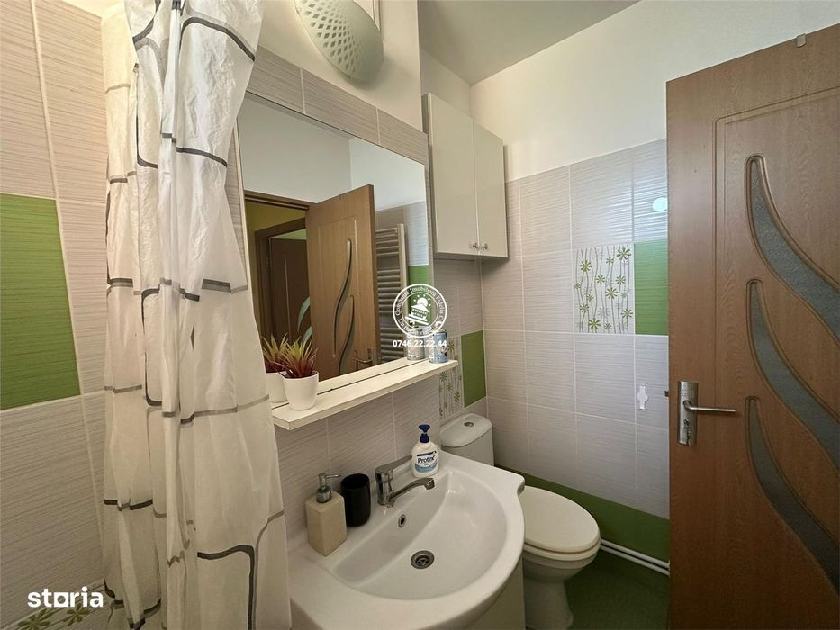 Apartament 2 camere de vanzare, Podu Ros