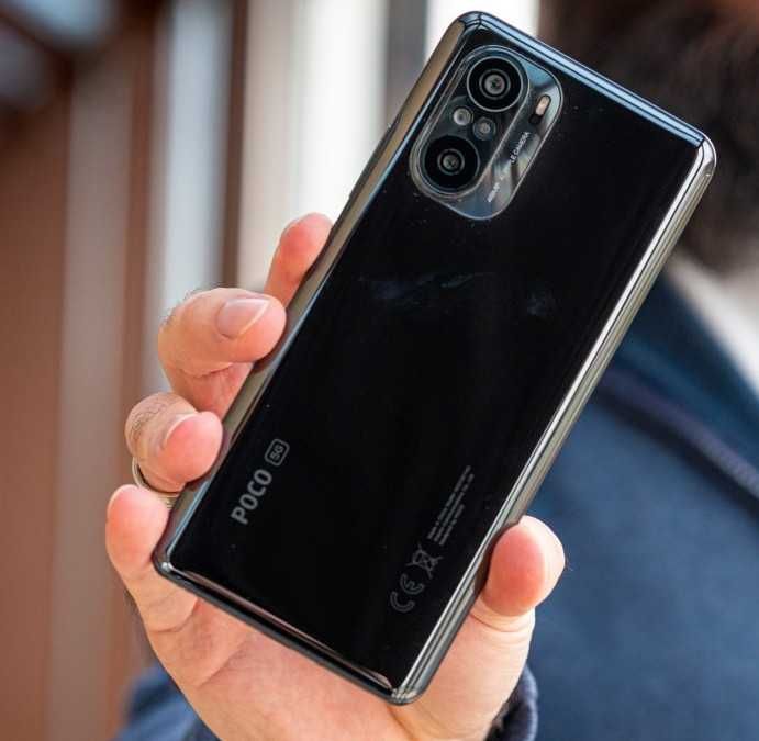 POCO F3  Продам смартфон