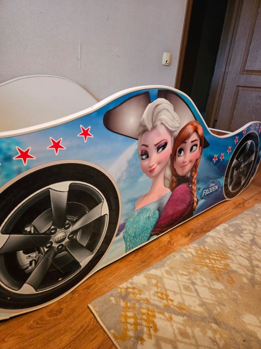 Кровать детская.